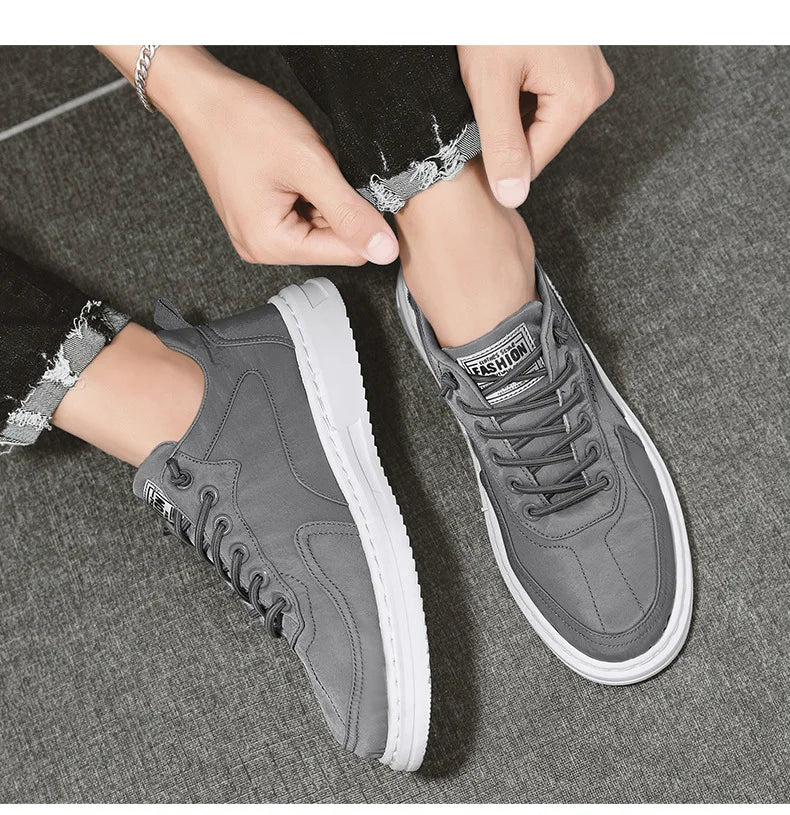2025 Spring Men's New Canvas Shoes Trendy and Versatile Casual Sports Board Shoes Anti slip and Wear resistant Shoes for Men