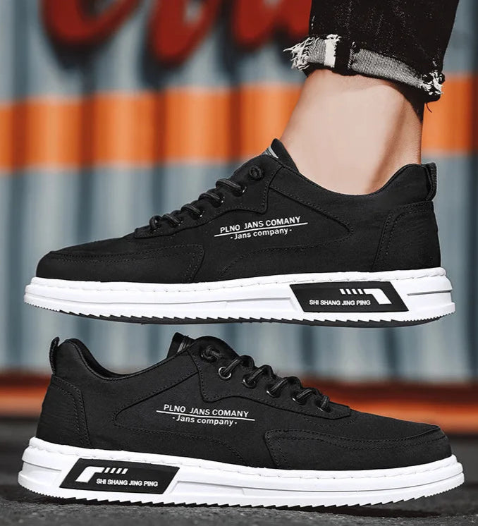 2025 Spring Men's New Canvas Shoes Trendy and Versatile Casual Sports Board Shoes Anti slip and Wear resistant Shoes for Men