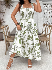 Plus Size 2025 Summer New Holiday Floral Halter Dress with Ruffle Hem and Gathered Bust Plus Size Dress Polyester