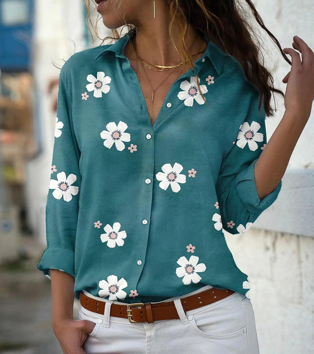 New in Stock Collar Long Sleeved Floral Printed Shirt with Stylish and Slim Fit