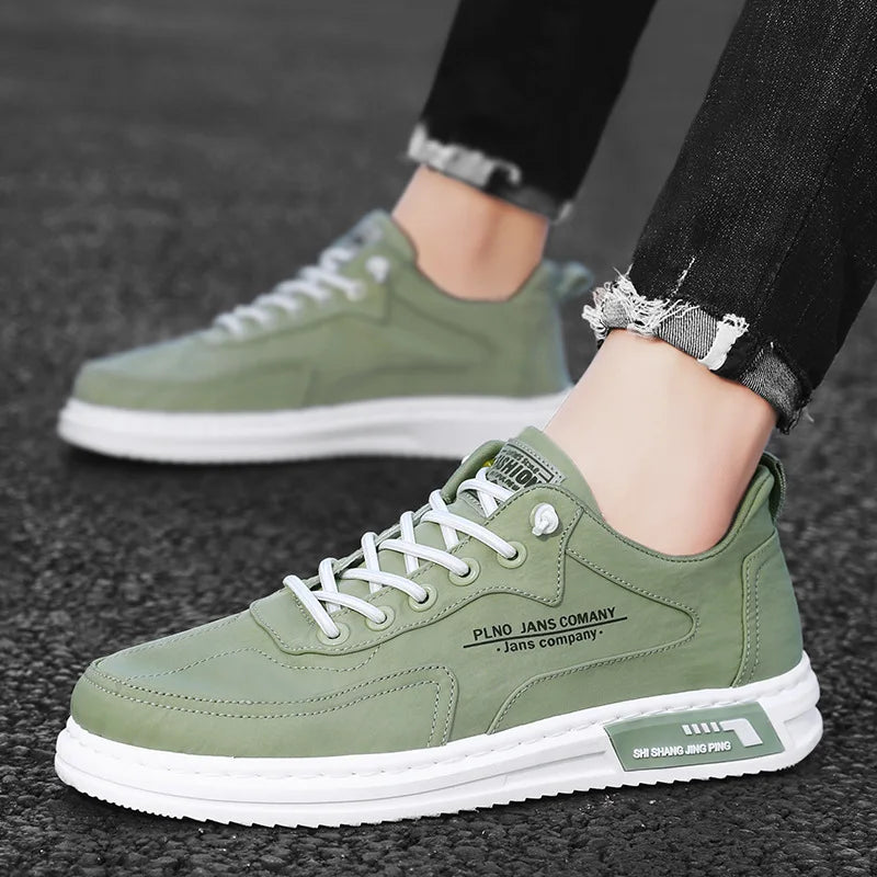 2025 Spring Men's New Canvas Shoes Trendy and Versatile Casual Sports Board Shoes Anti slip and Wear resistant Shoes for Men